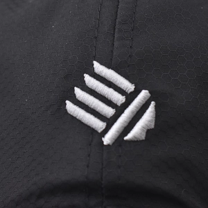 Black ripstop outdoor quick-dry cap with hexagonal texture and white striped embroidery