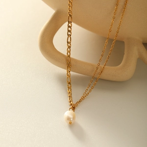 Elegant 18K gold-plated double-layer necklace with freshwater pearl pendant for women