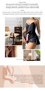Détail d'un pyjama en satin avec caraco col V et short doté de bordures contrastées roses