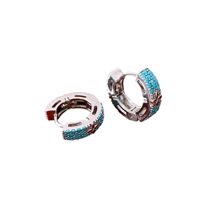 Boucles d'oreilles créoles argentées vintage avec perles turquoise au style rétro