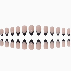 24 Mandelförmige Kunstnägel im minimalistischen schwarzen French-Design auf Nude-Basis