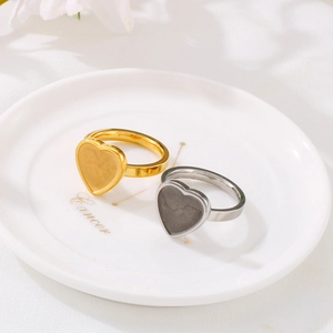 Heart Shaped Stainless Steel Ring Minimalist Fashion Finger Jewelry Accessory For Women