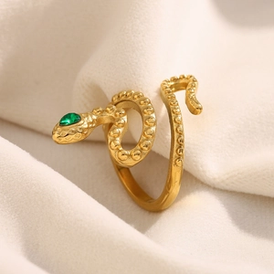 Chic 18K gold-plated stainless steel snake ring with green emerald eyes and textured finish
