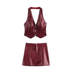 Sexy Weinrot PU Leder Halter Rückenfrei Top Und Minirock Outfits Für Frauen Nachtclub Party Kleidung
