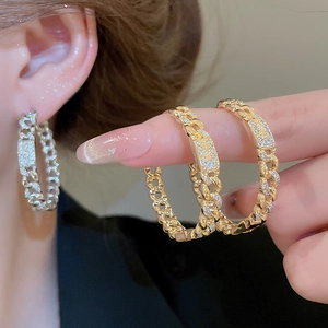 Minimalist Cuban link hoop earrings with micro-inlaid zircon in gold and silver plating