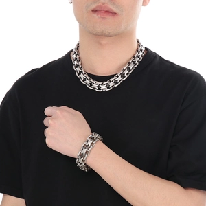 Retro punk style 20mm chunky silver titanium steel chain necklace and bracelet set for men