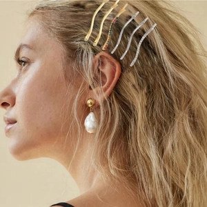 Set di fermagli per capelli in cristallo a forma di S con perle e strass sul lato