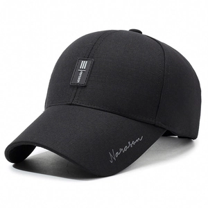 Classic black casual baseball cap for men with breathable diamond texture fabric