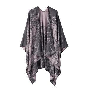 Eleganter Poncho für Damen in Grau und Rosa mit abstraktem Muster-Design