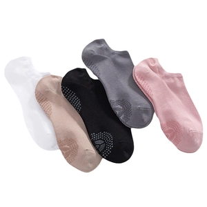 Bamboo fiber non-slip yoga socks in five pastel colors with silicone heel grips
