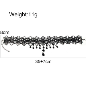 Collana choker in pizzo nero di Halloween con pendente a perla e dimensioni