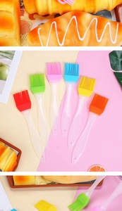 Set di sette pennelli da cucina in silicone colorati per pasticceria e barbecue