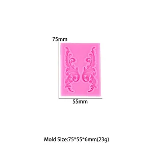 Roze barokke siliconen mal voor fondant en chocolade, afmeting 75x55x6mm detail