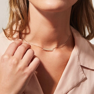 Minimalist 18K gold plated stainless steel necklace with MAMA pendant for women