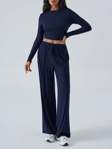 Ensemble Y2K femme bleu marine avec crop top à manches longues et pantalon large à cordon
