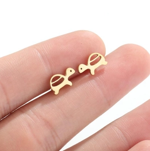 Tiny Sea Turtle Stud Earrings Stainless Steel Mini Cute Animal Ear Jewelry For Women Girls Minimalist Style