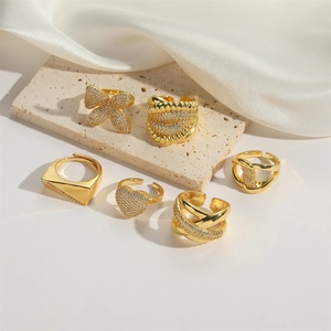 Vintage gold zircon flower rings set with adjustable open design on elegant stone base