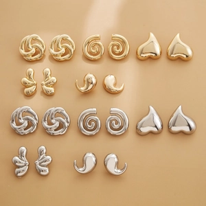 Vintage Minimalist Copper Gold Plated Stud Earrings For Women Niche High End Geometric Waterdrop Heart Spiral Stud Earrings Jewelry