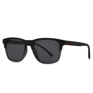 Classic men's polarized sunglasses with matte black frame and tricolor striped temples