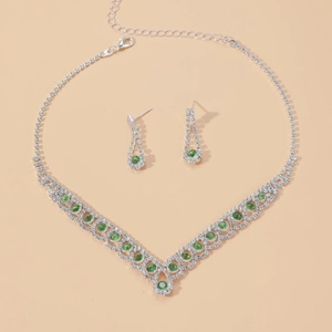 Parure de bijoux de mariée argentée avec pierres vertes et strass étincelants