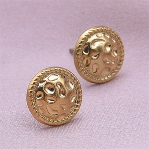 Detailed view of gold stainless steel round stud earrings with hammered texture and rope border