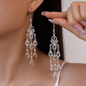Orecchini Lunghi Con Nappine A Goccia D'Acqua Con Vetro Strass Lega E Perno In Acciaio Inossidabile Stile Palazzo Donna