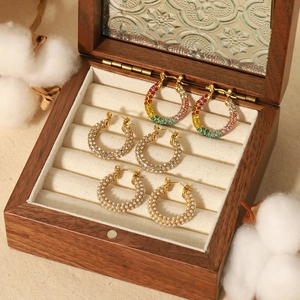 Boucles D'Oreilles Créoles Plaqué Or 18K Acier Inoxydable Strass Colorés Pavé Imitation Künstliche Perle Élégant Mode Femmes