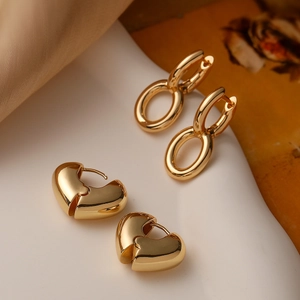Geometric Hoop Earrings For Women Copper Gold Plated Minimalist Retro Interlocking Double Loop Smooth Polished Niche Jewelry