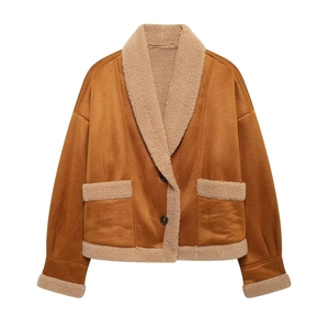 Vintage braune Wildlederjacke mit beigem Lammfellkragen und lockerer Passform für Damen