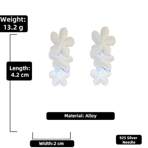Detail showing dimensions of white floral earrings with 925 silver needles
