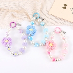 Flower Keychain Knitted Heart Beaded Phone Lanyard Imitation Artificial Pearl Plush Pom Pom Bag Charm Sweet Fashion Jewelry Item