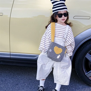 Sac bandoulière enfant vintage à motif pied-de-poule et patch cœur jaune