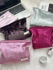 Large Capacity Velvet Cosmetic Bag Crinkled Makeup Pouch Zippered Travel Toiletries Organizer For Women Portable Storage