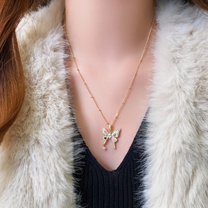 Elegant gold butterfly pendant necklace with zircon crystals for women fashion neckwear