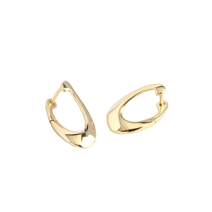 Minimalist s925 silver irregular geometric hoop earrings in polished gold finish