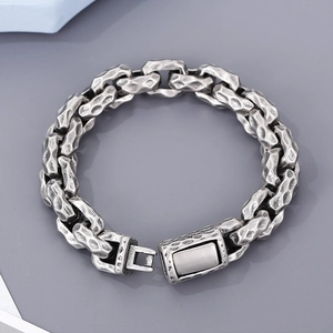 Men's retro hammered chain bracelet in antique silver finish with a punk rock style