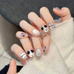 Handmade Press On Nails Cute Cartoon Panda Bowknot Cat Paw Design Shimmer Cat Eye Short Round Fake Nails For Women Sweet