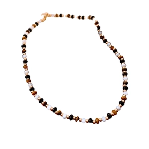 Collier de perles vintage en œil de tigre et perles avec entretoises dorées