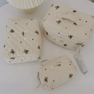 Three-piece retro bear storage bag set in quilted corduroy with large capacity