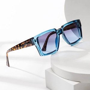 Square Large Frame Sunglasses For Men Women UV400 Protection PC Lens Plastic Metal Frame With Metal Arrow Hinge
