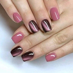 Damen Katzenauge Press On Nails Kurz Quadratisch Künstliche Fingernägel Rosenrot Malve Glänzend Aufklebbare Nägel Maniküre