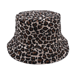 Unisex leopard print reversible bucket hat with canvas sun protection for outdoor streetwear