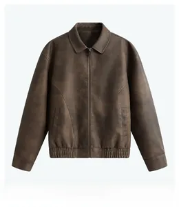 Vue avant d'une veste en cuir marron vintage avec col à revers et fermeture éclair en métal