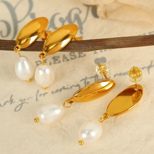 18K gold plated moon hoop earrings featuring elegant white teardrop freshwater pearls