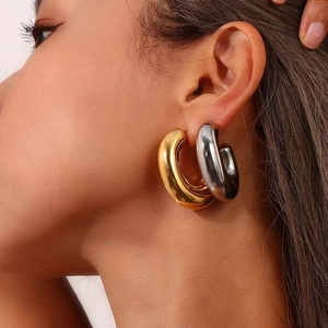 Chunky 18K gold plated hollow C-shape hoop earrings with a polished metallic finish