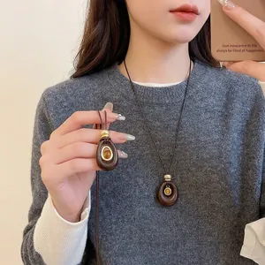 Retro Tigerauge Anhänger Halskette Mit Harz Oval Rahmen Und Legierung Gold Perlen Lange Pullover Kette Schmuck Für Damen