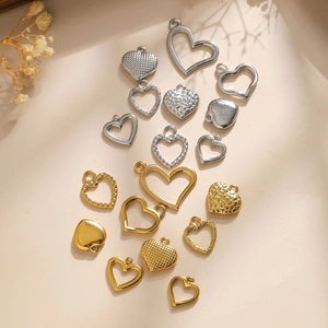 Various heart-shaped 304 stainless steel pendants in gold and silver finishes