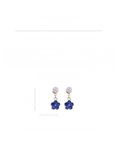 Detailed size chart showing flower pearl earrings dimensions of 1.9cm height and 0.7cm width