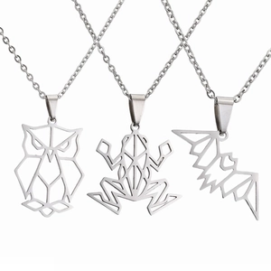 Geometric Animal Pendant Necklace Stainless Steel Hollow Origami Owl Frog Bat Hummingbird Minimalist Jewelry For Men Women
