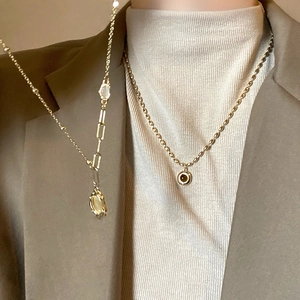 New Chinese style golden bamboo necklace with vintage oval pendant for elegant women